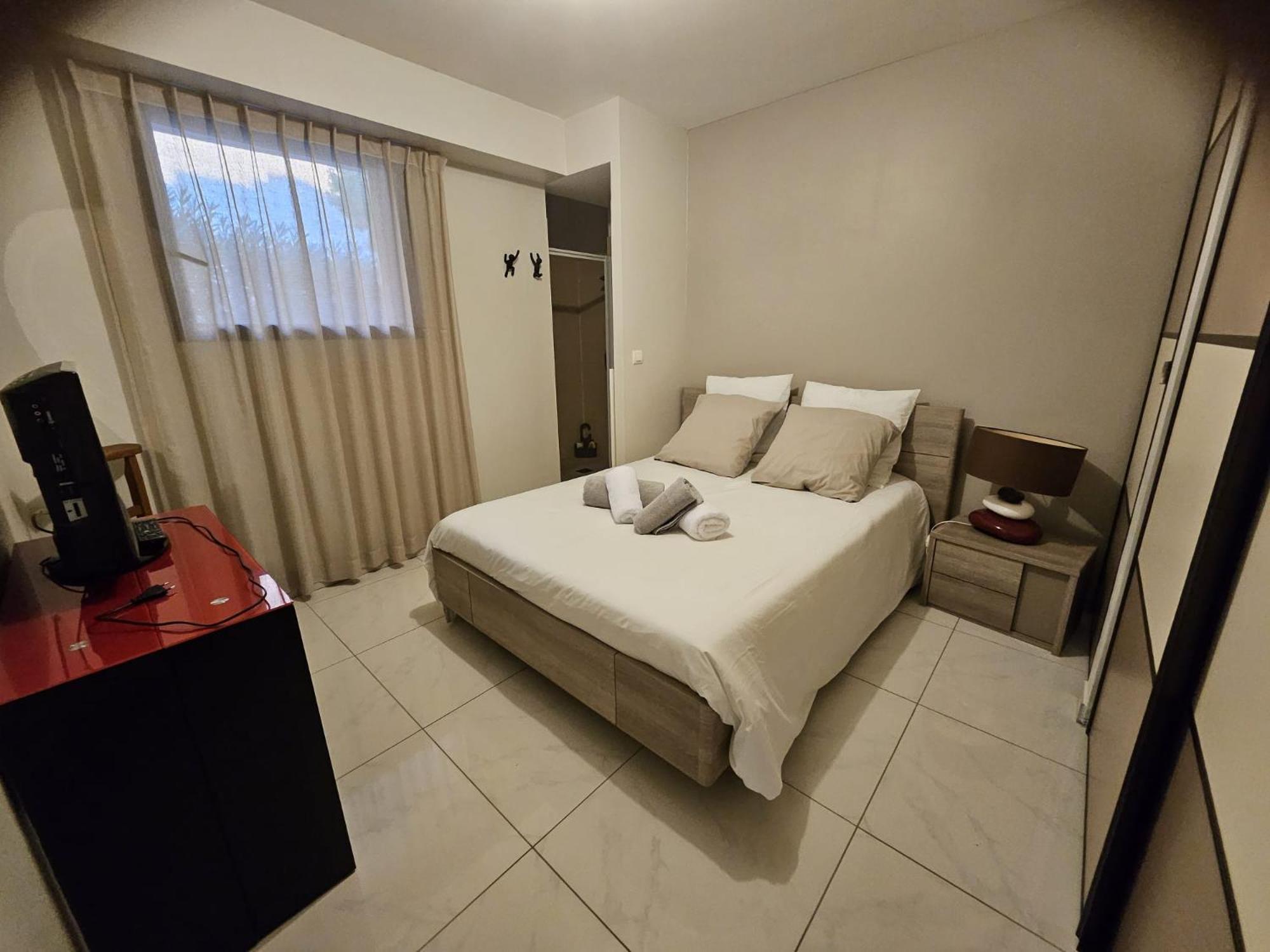 Petit Paradis A T4 Piscine Clim Parking Fibre Coffre-fort Apartment